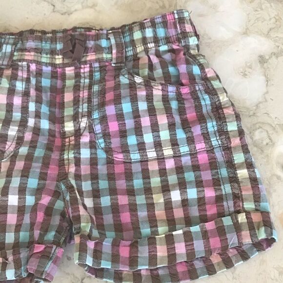 OshKosh Plaid Cotton Shorts  - Picture 4 of 6